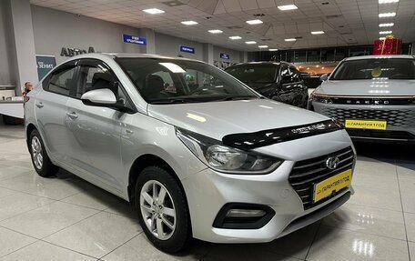 Hyundai Solaris II рестайлинг, 2017 год, 929 000 рублей, 7 фотография