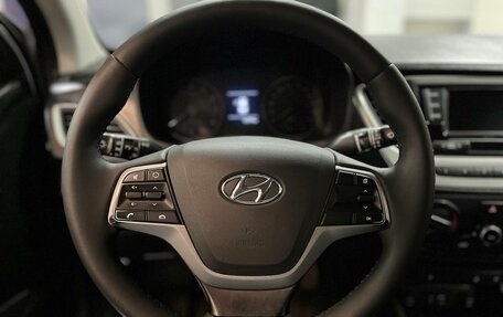 Hyundai Solaris II рестайлинг, 2017 год, 929 000 рублей, 9 фотография