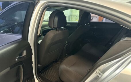 Opel Insignia II рестайлинг, 2011 год, 850 000 рублей, 10 фотография