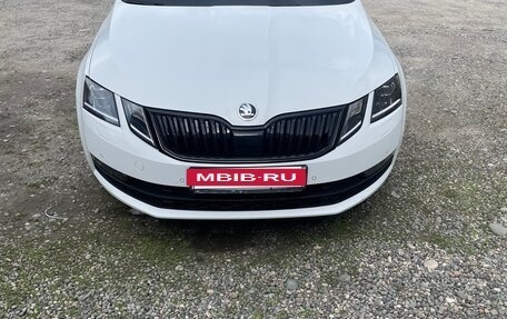 Skoda Octavia, 2018 год, 2 200 000 рублей, 6 фотография