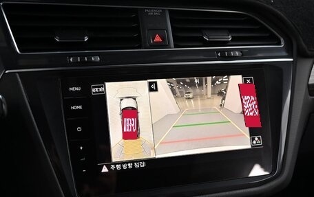 Volkswagen Tiguan II, 2022 год, 2 860 000 рублей, 11 фотография