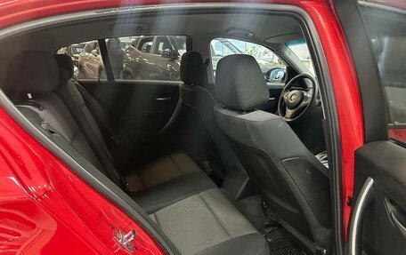 BMW 1 серия, 2006 год, 749 000 рублей, 16 фотография