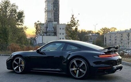 Porsche 911, 2021 год, 25 000 000 рублей, 8 фотография