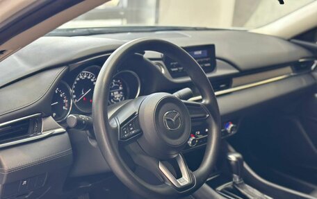 Mazda 6, 2019 год, 1 900 000 рублей, 9 фотография