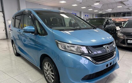 Honda Freed II, 2017 год, 1 760 000 рублей, 8 фотография