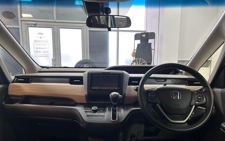Honda Freed II, 2017 год, 1 760 000 рублей, 11 фотография