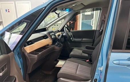 Honda Freed II, 2017 год, 1 760 000 рублей, 19 фотография
