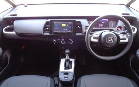 Honda Fit, 2021 год, 900 888 рублей, 6 фотография