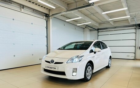 Toyota Prius, 2011 год, 1 329 000 рублей, 2 фотография