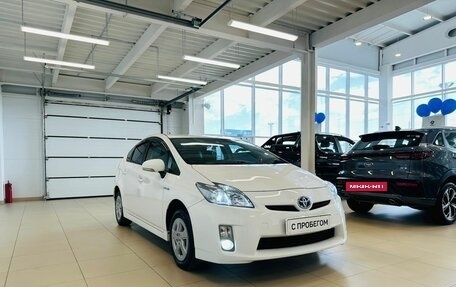 Toyota Prius, 2011 год, 1 329 000 рублей, 8 фотография