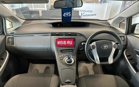 Toyota Prius, 2011 год, 1 329 000 рублей, 16 фотография