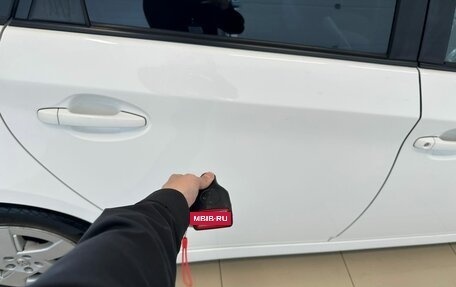 Toyota Prius, 2011 год, 1 329 000 рублей, 26 фотография