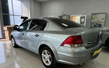 Opel Astra J, 2013 год, 809 000 рублей, 3 фотография