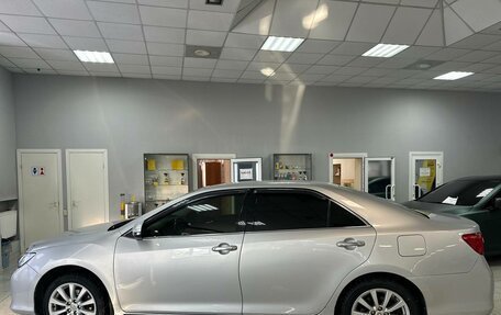 Toyota Camry, 2012 год, 1 700 000 рублей, 2 фотография