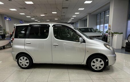 Toyota FunCargo, 2000 год, 530 000 рублей, 6 фотография