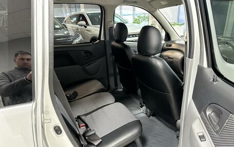 Toyota FunCargo, 2000 год, 530 000 рублей, 15 фотография