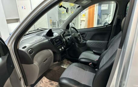 Toyota FunCargo, 2000 год, 530 000 рублей, 16 фотография