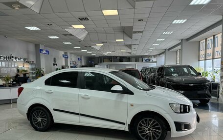 Chevrolet Aveo III, 2015 год, 870 000 рублей, 6 фотография
