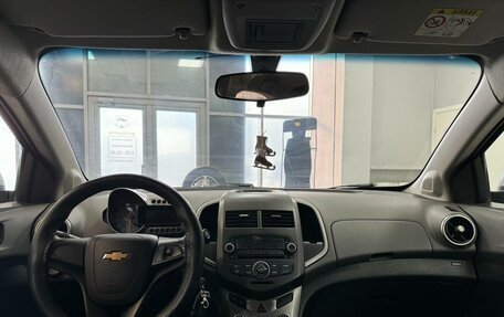 Chevrolet Aveo III, 2015 год, 870 000 рублей, 10 фотография