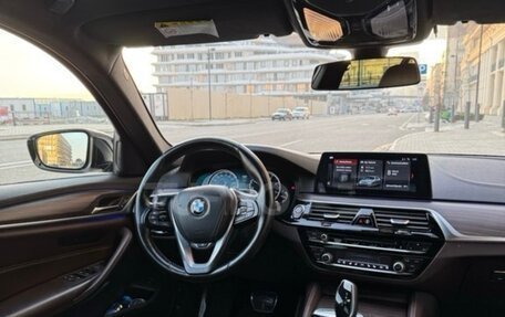 BMW 5 серия, 2017 год, 3 000 000 рублей, 3 фотография