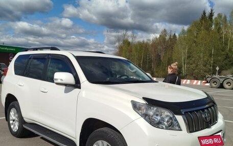 Toyota Land Cruiser Prado 150 рестайлинг 2, 2013 год, 3 599 000 рублей, 4 фотография