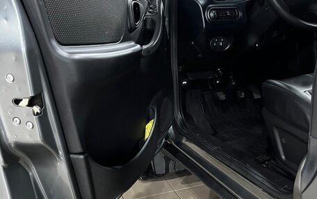 Chevrolet Niva I рестайлинг, 2018 год, 830 000 рублей, 8 фотография