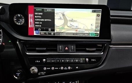 Lexus ES VII, 2021 год, 3 435 000 рублей, 19 фотография