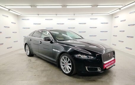 Jaguar XJ IV (X351), 2017 год, 3 245 000 рублей, 2 фотография