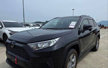 Toyota RAV4, 2022 год, 2 300 000 рублей, 1 фотография