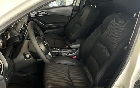 Mazda 3, 2013 год, 1 359 000 рублей, 23 фотография