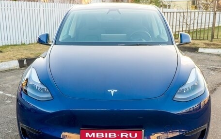 Tesla Model Y I, 2022 год, 4 550 000 рублей, 1 фотография