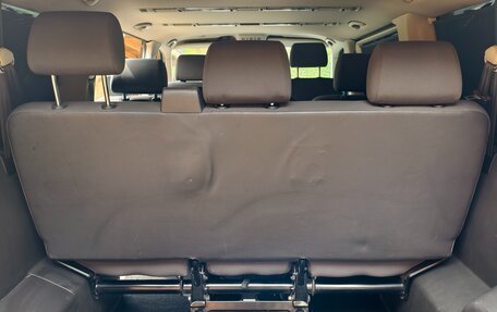 Volkswagen Caravelle T5, 2010 год, 2 800 000 рублей, 10 фотография