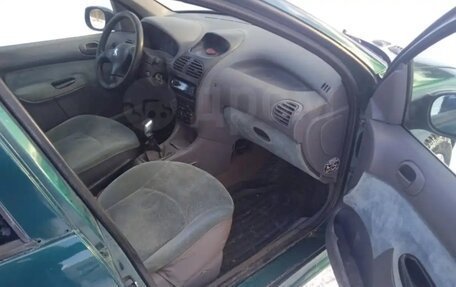 Peugeot 206, 2000 год, 160 000 рублей, 2 фотография