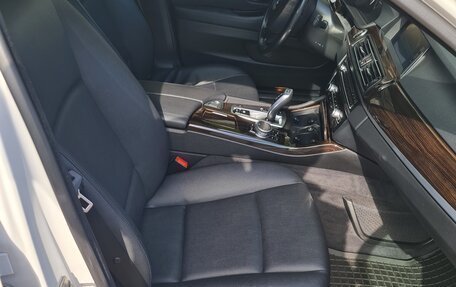 BMW 5 серия, 2016 год, 2 500 000 рублей, 15 фотография