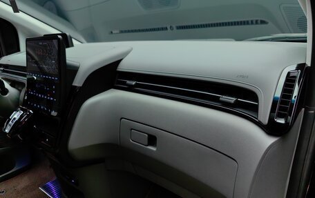 Hyundai Staria, 2023 год, 6 350 000 рублей, 30 фотография