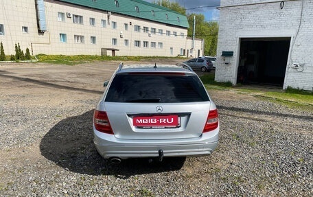 Mercedes-Benz C-Класс, 2012 год, 1 550 000 рублей, 3 фотография