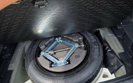 Toyota RAV4, 2022 год, 2 300 000 рублей, 32 фотография