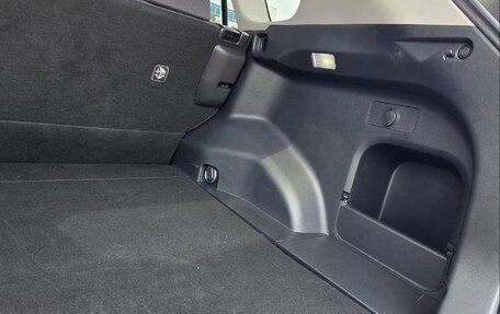 Toyota RAV4, 2022 год, 2 300 000 рублей, 31 фотография