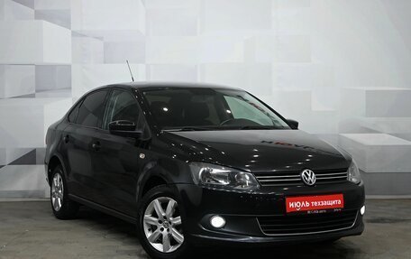 Volkswagen Polo VI (EU Market), 2012 год, 740 000 рублей, 3 фотография