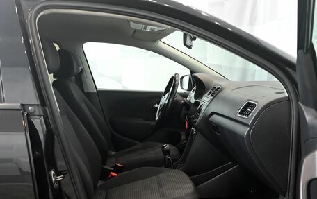 Volkswagen Polo VI (EU Market), 2012 год, 740 000 рублей, 10 фотография