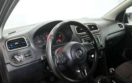 Volkswagen Polo VI (EU Market), 2012 год, 740 000 рублей, 12 фотография
