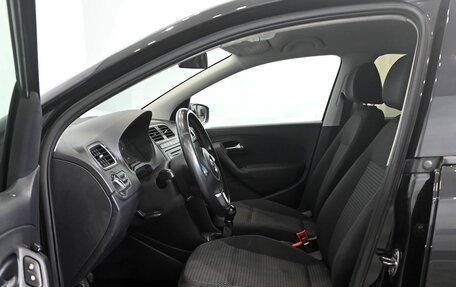Volkswagen Polo VI (EU Market), 2012 год, 740 000 рублей, 9 фотография