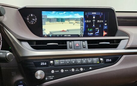 Lexus ES VII, 2021 год, 3 259 000 рублей, 9 фотография