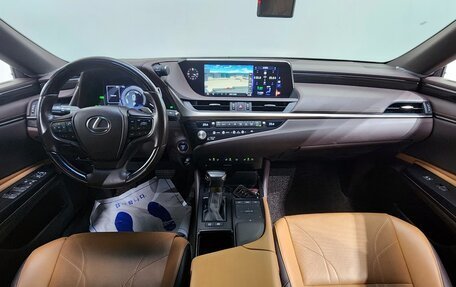 Lexus ES VII, 2021 год, 3 259 000 рублей, 16 фотография