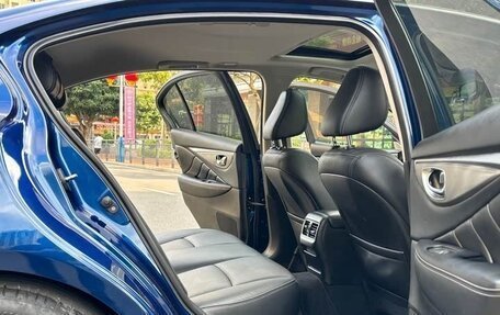Infiniti Q50 I рестайлинг, 2021 год, 2 180 000 рублей, 15 фотография