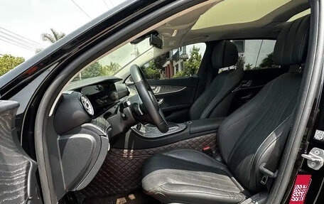 Mercedes-Benz E-Класс, 2021 год, 4 050 035 рублей, 9 фотография