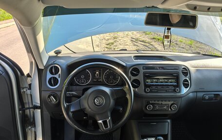 Volkswagen Tiguan I, 2011 год, 1 700 000 рублей, 27 фотография