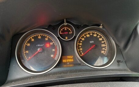 Opel Zafira B, 2007 год, 370 000 рублей, 2 фотография