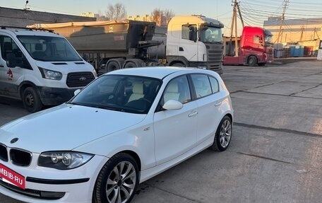 BMW 1 серия, 2008 год, 630 000 рублей, 3 фотография