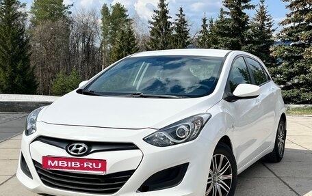 Hyundai i30 II рестайлинг, 2014 год, 850 000 рублей, 6 фотография